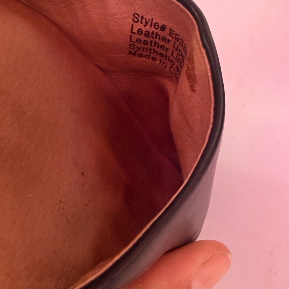 Madewell Black Leather Flats - Picture 7 of 7